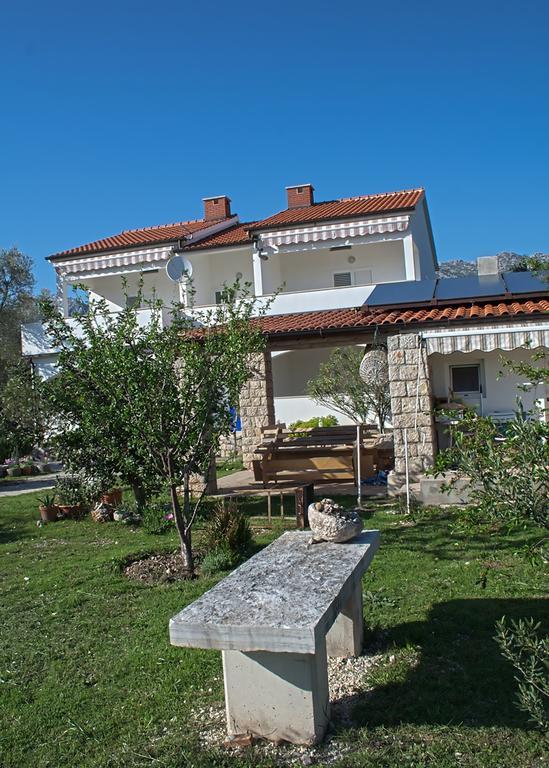 Apartments Punta Seline Quarto foto